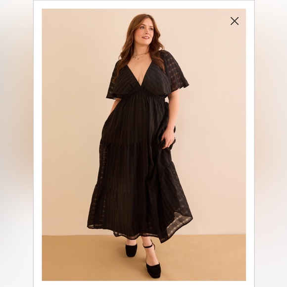 Shona Textured Plaid Maxi Dress Black from Arula - size A (1x) - Picture 4 of 5